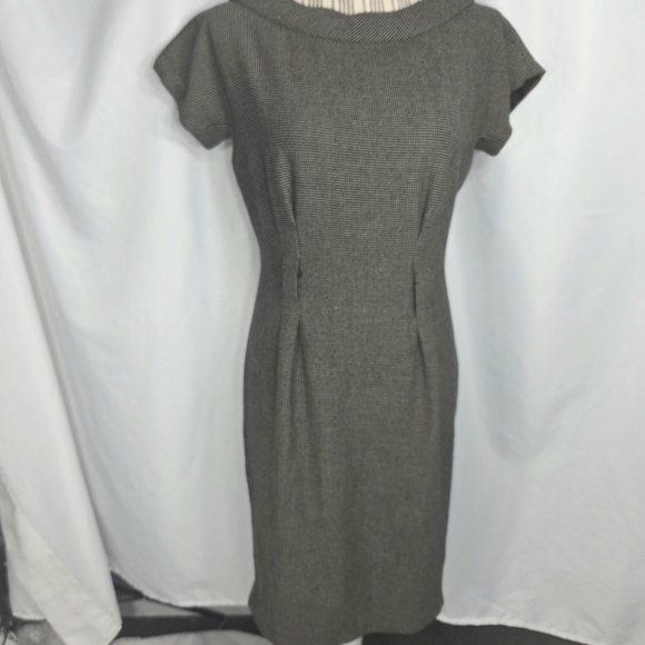 Jones New York Black Tan Short Sleeve Small Dot Pattern Vintage Look Dress Sz 6 - Picture 1 of 9